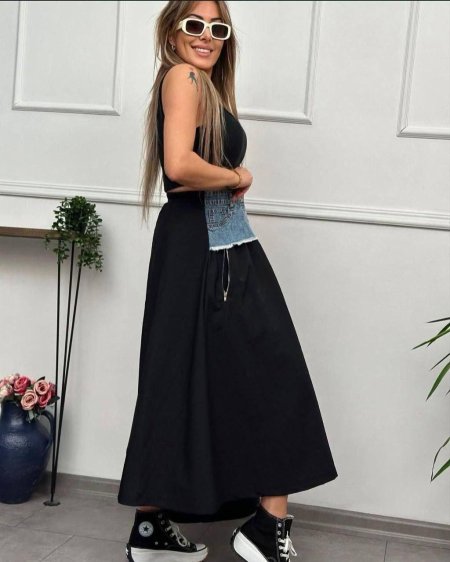 تنورة صبايا